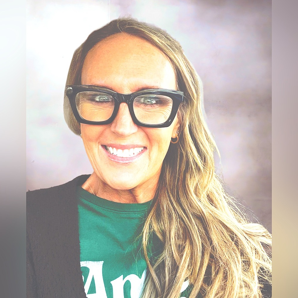 Meet your Posher, Amy